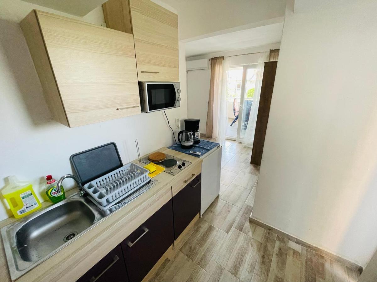 Beauty Living Jasmina Apartment Пунат Екстериор снимка